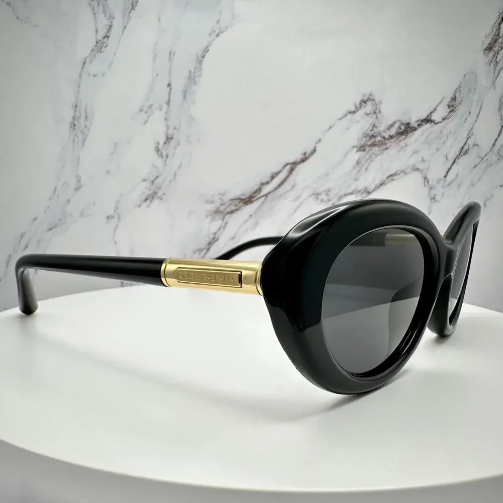 New Dolce & Gabbana Sunglasses Black Oval Cat Eye Gold Metal Logo 54-18